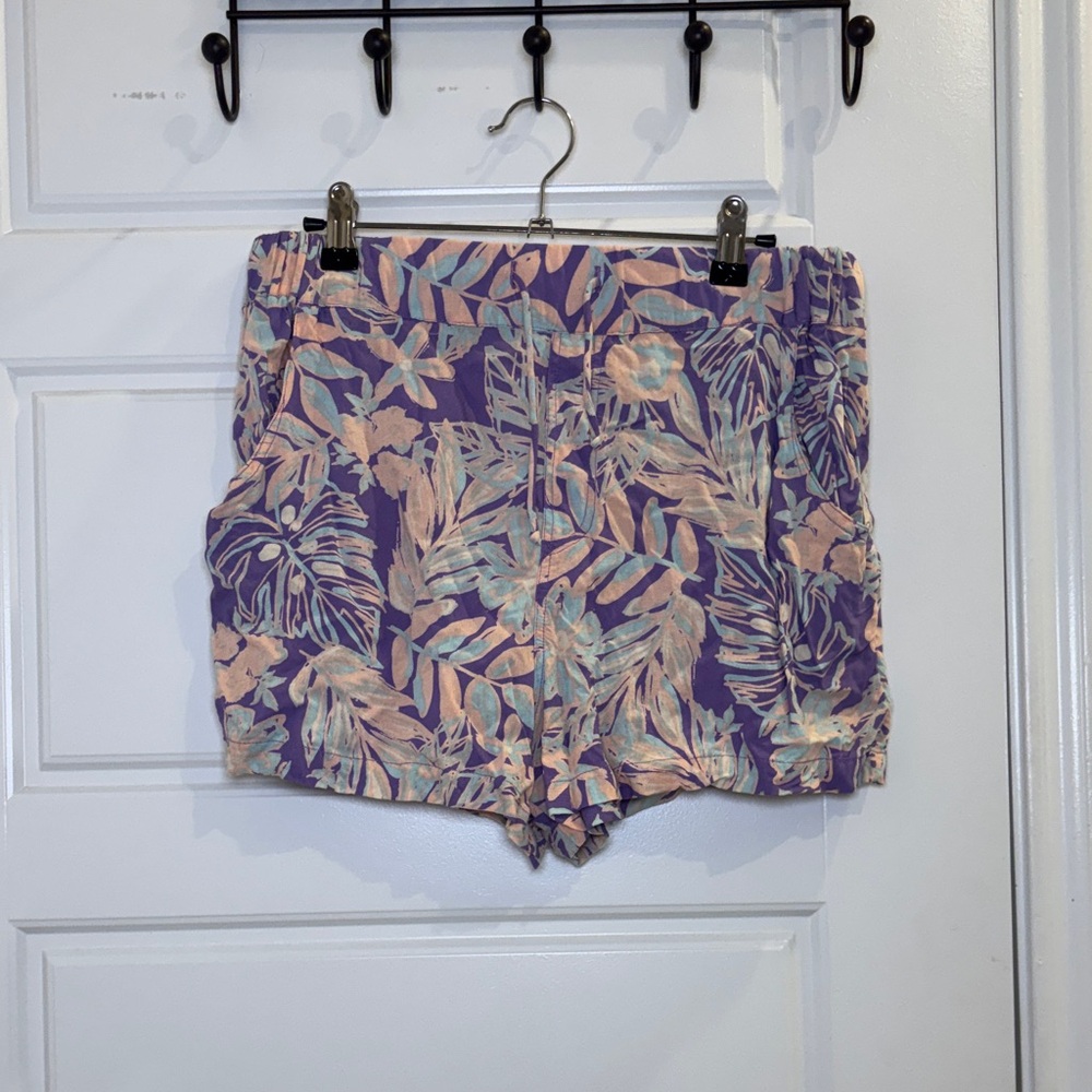 Rip Curl Tropical Print Shorts Purple Pastel Elastic Waist Size M Beachy Summer